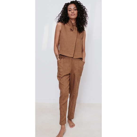 lunya Tops - NWT lunya Woven Linen Sleeveless Shirt, Size Medium, Color Lush Caramel